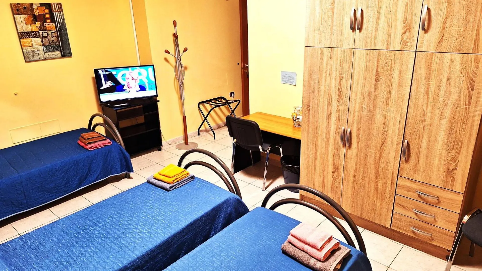 Sassari - Copenaghen House - Zona Ospedale Hotel Guest house
